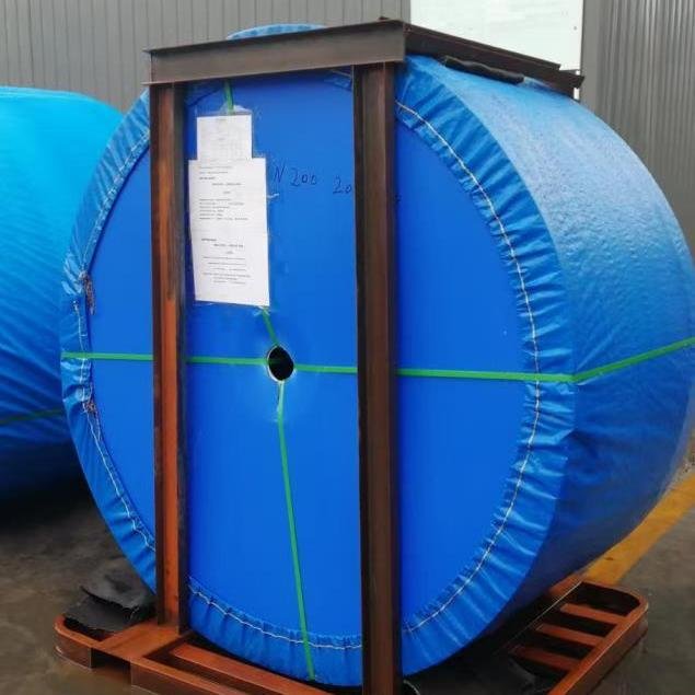 Rubber conveyor belt package with metal frame